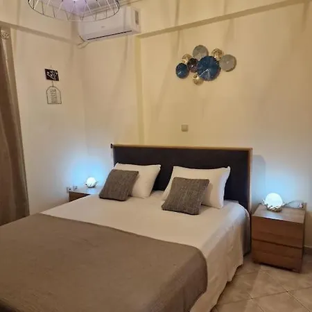 Daphnes Crown Apartment Athens