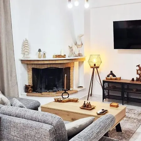 Daphnes Crown Apartment Athens
